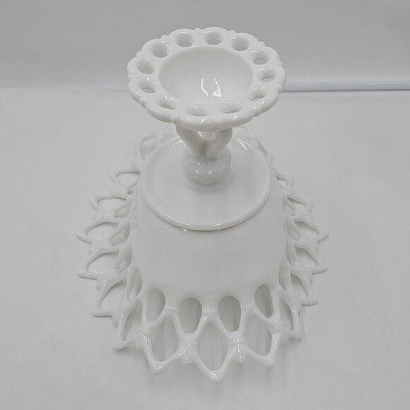 Westmoreland Doric‎ Lattice Milk Elegant Scalloped Pierced Banana Glass Stand - Picture 11 of 16